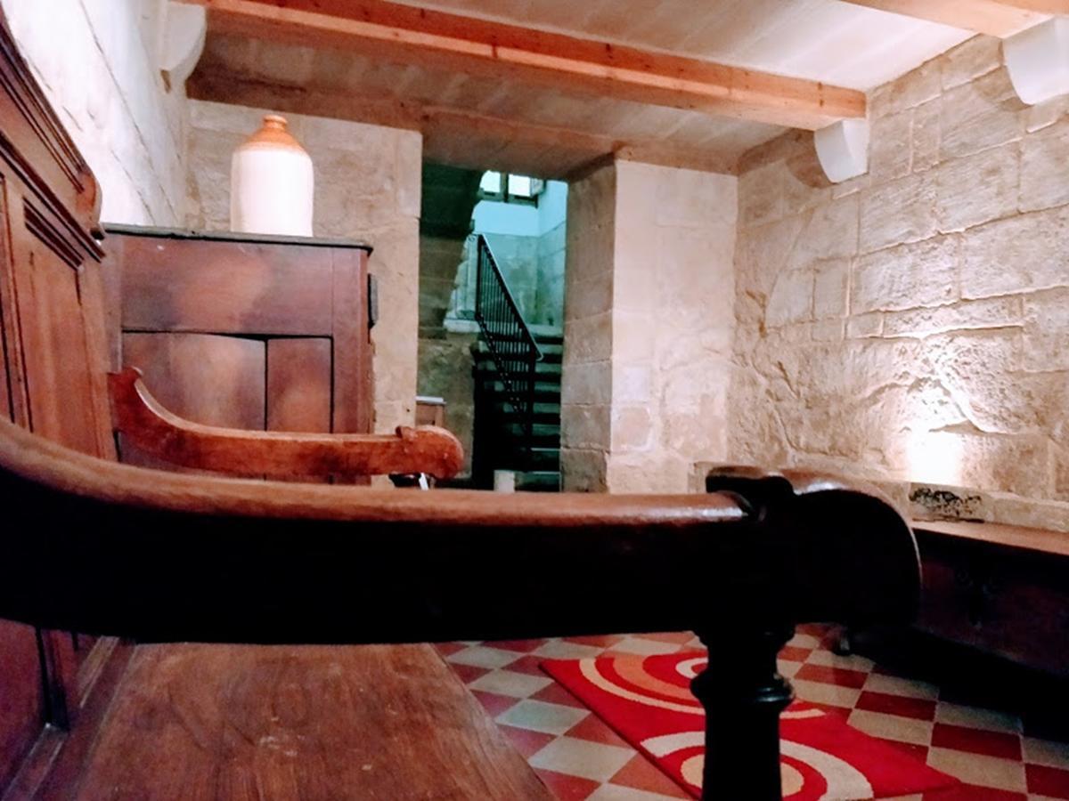 A 400 Year Old Large Town House In Valletta. Hotel Екстериор снимка